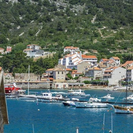 Apartment Esa Komiža Εξωτερικό φωτογραφία
