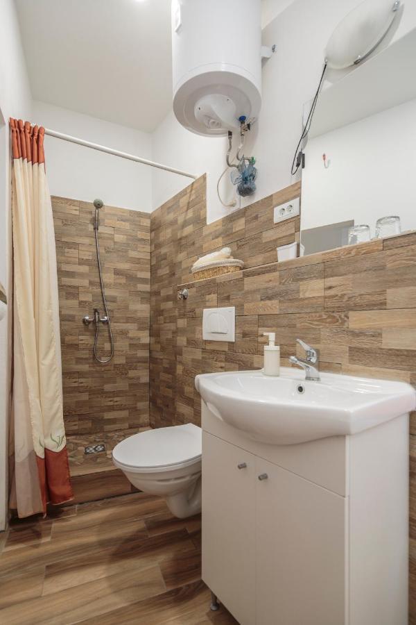Apartment Esa Komiža Εξωτερικό φωτογραφία